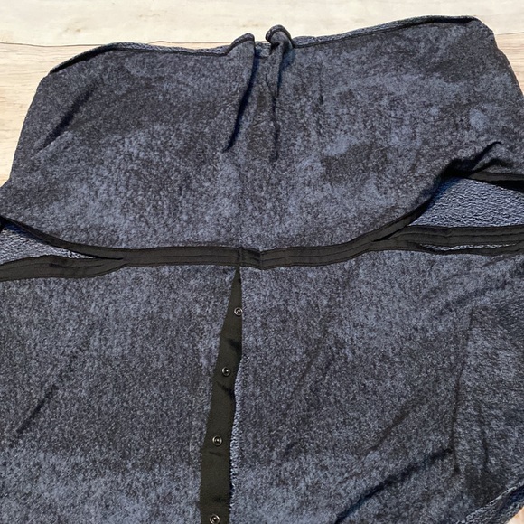 Lululemon vinyasa - Picture 2 of 2